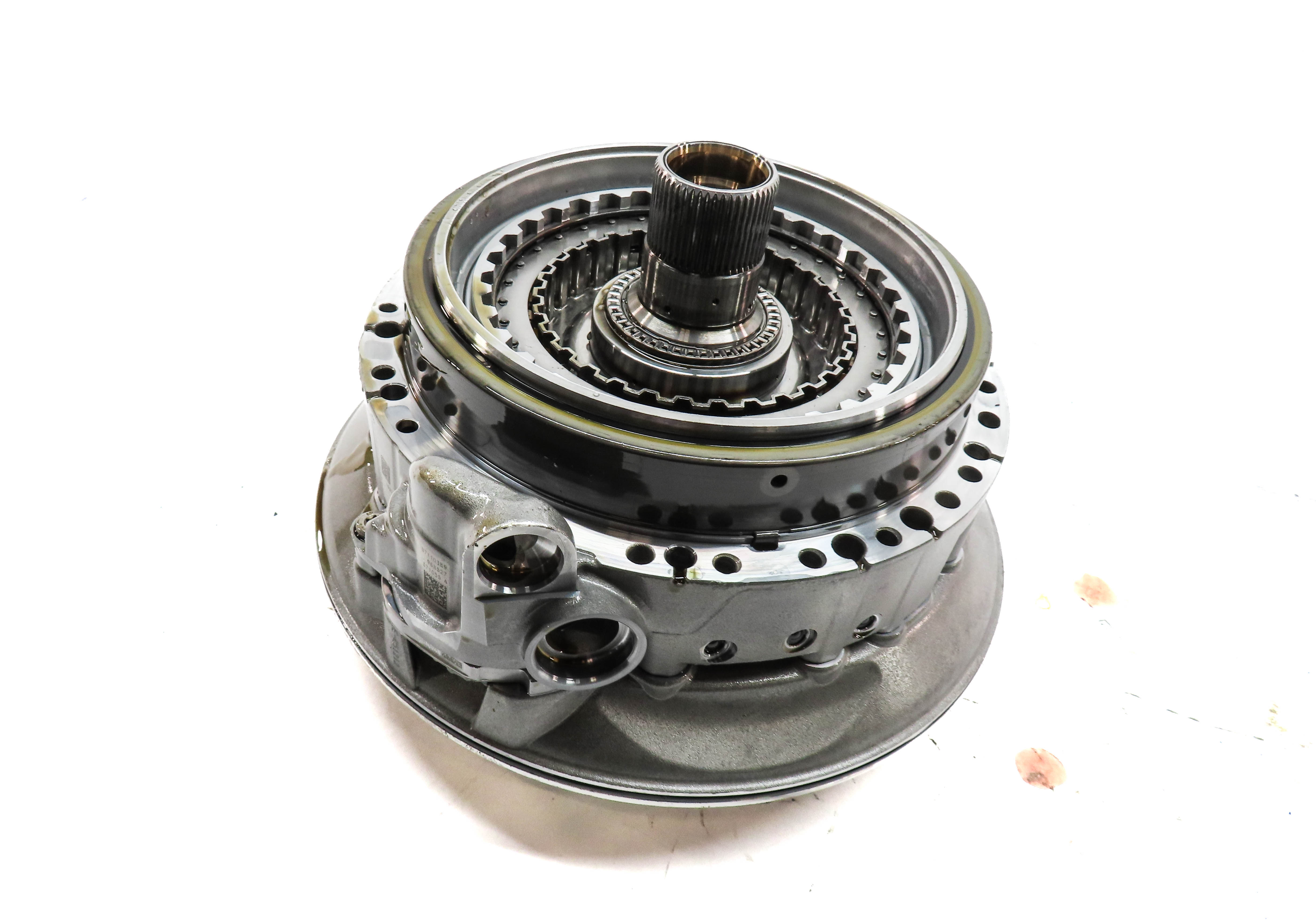13-19 BMW 550i 550iGT 650i 750i (F01 F02 F10) RWD 8HP70 TRANSMISSION OIL PUMP — exact item pictured